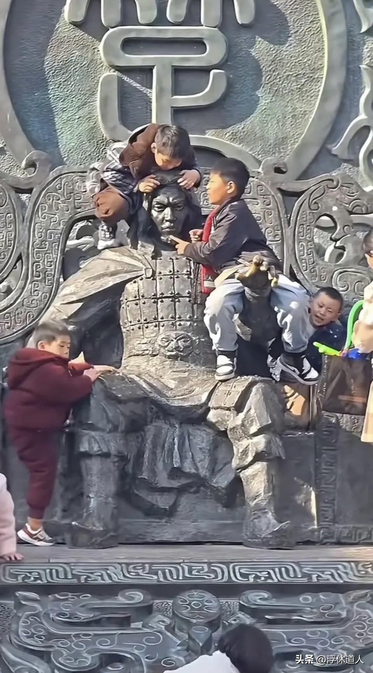 我项羽一生堂堂正正，生为豪杰死亦鬼雄。

在这个世上，除了项籍自己，无人能够打败