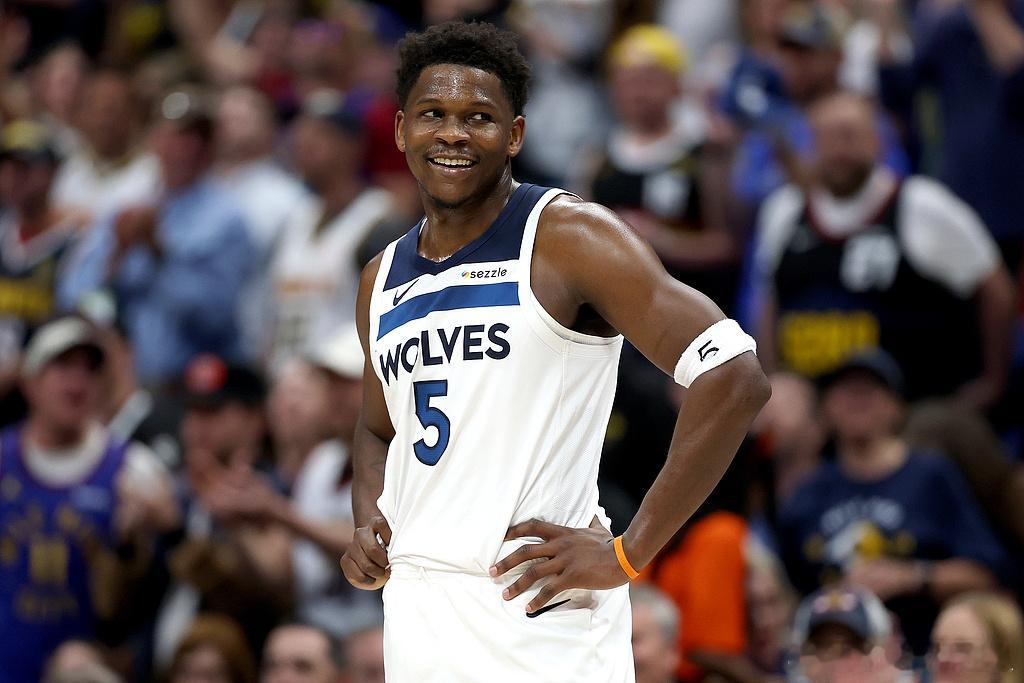 森林狼1比1掘金 19分逆转！NBA季后赛西部首轮G2，森林狼119-114险胜