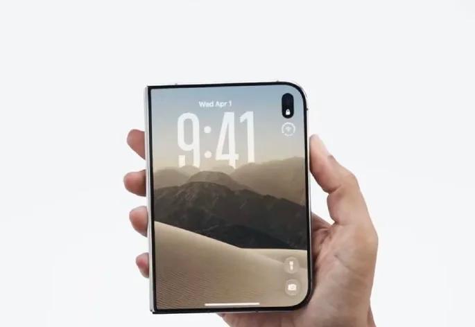 对iPhone Duo的个人看法
这次iPhone Duo翻折的体验绝对是我看过