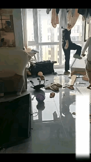 远离暴力，珍爱生命～[祈祷]