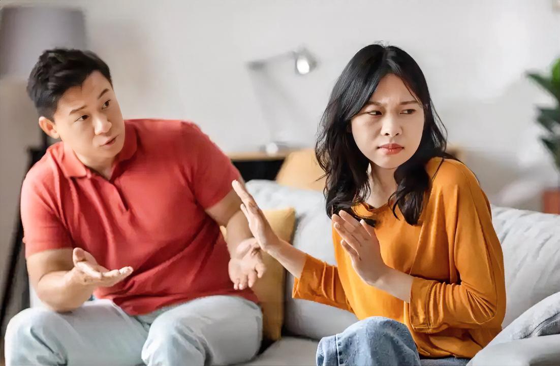 为什么到了中年以后，很多妻子就不管丈夫了

“不是不管了，是想通了，是放过自己了