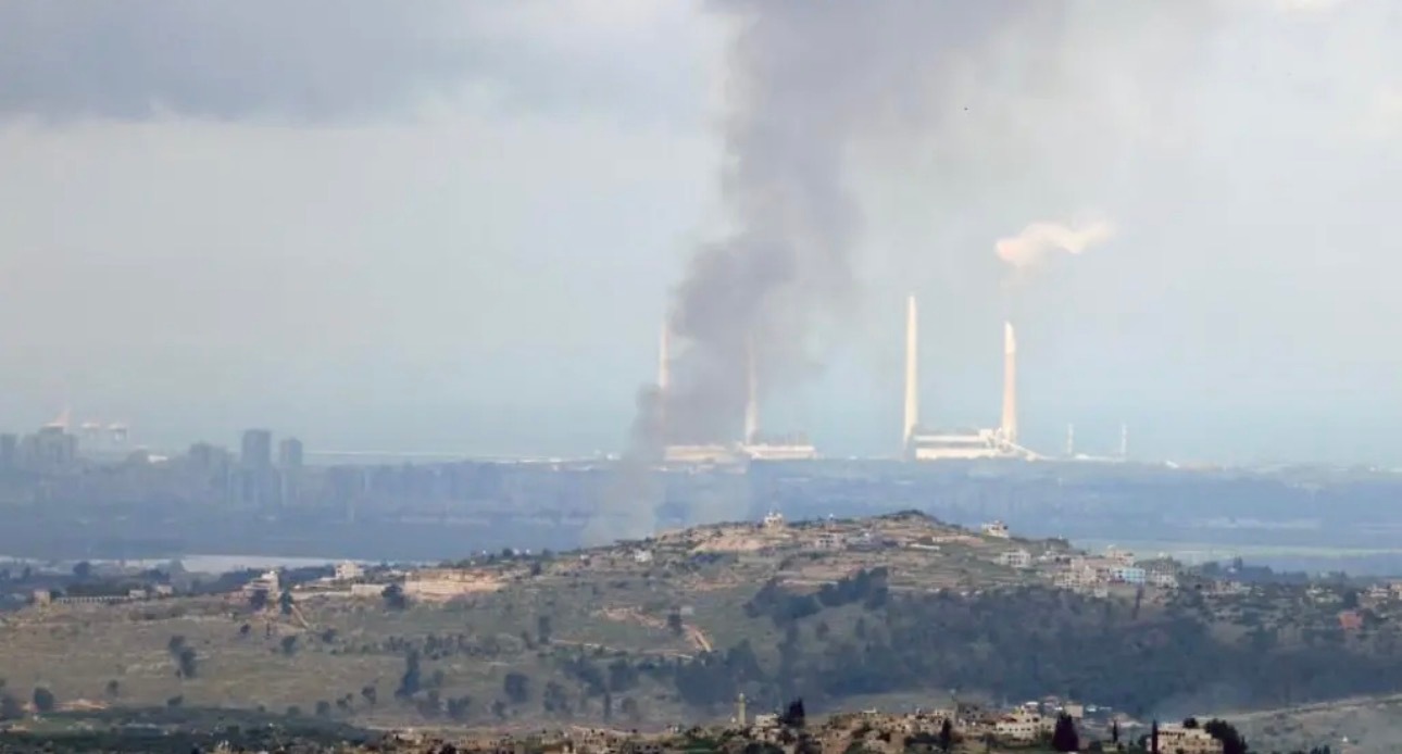 特朗普在 Truth Social 上发文，宣布延长其周一宣布的暂停打击伊朗能源