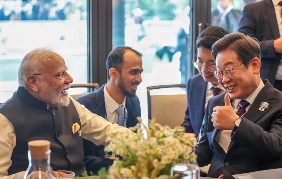 美国万万没想到：中日闹这么凶，莫迪和李在明这俩老狐狸突然都冒头了。

说白了，美