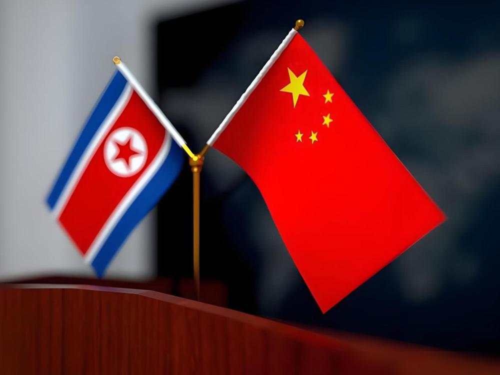 中俄派高规格代表团赴朝后，韩国拨通了中国电话，提了个不情之请。

最近朝鲜劳动党
