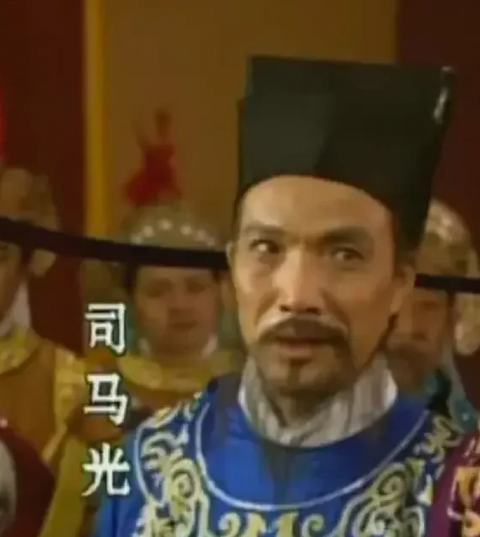 司马光和包拯竟然是同事包拯原来是司马光的顶头上司 想象一下这个画面：司马光抱着公
