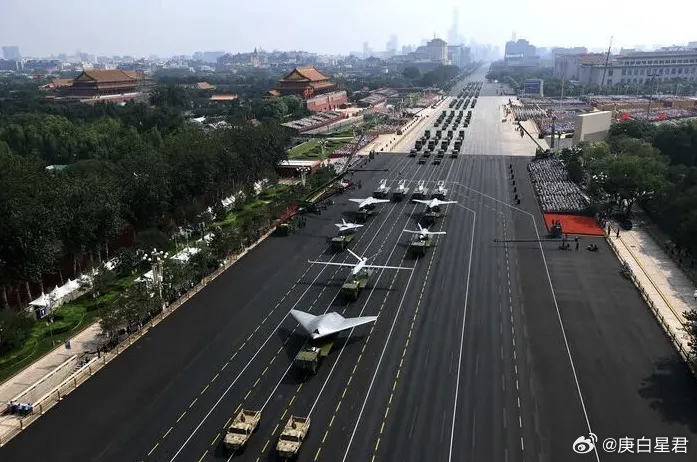 阅兵过后德媒破防嘴硬：整体实力还是西方强，解放军装备没实战 北京的大阅兵刚结束，