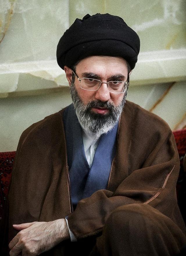 美国停火真实目的曝光！4月8日，在特朗普同意与伊朗停火2周后，有专业分析人士认为