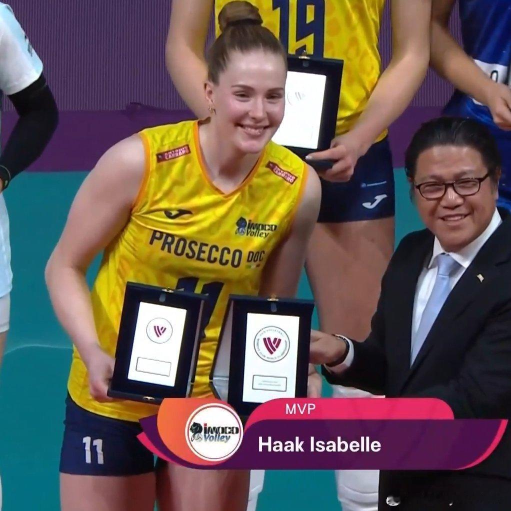 哈克获得三届世俱杯MVP：2021年，2022年，2024年 女排[超话]  