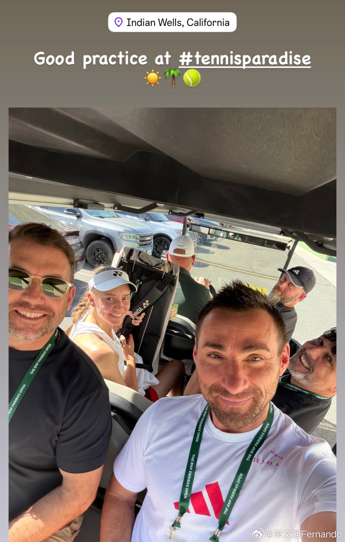 莱巴金娜！今日份IW印第安维尔斯训练🎾和团队一起坐着小车车去训练场，包括了Le