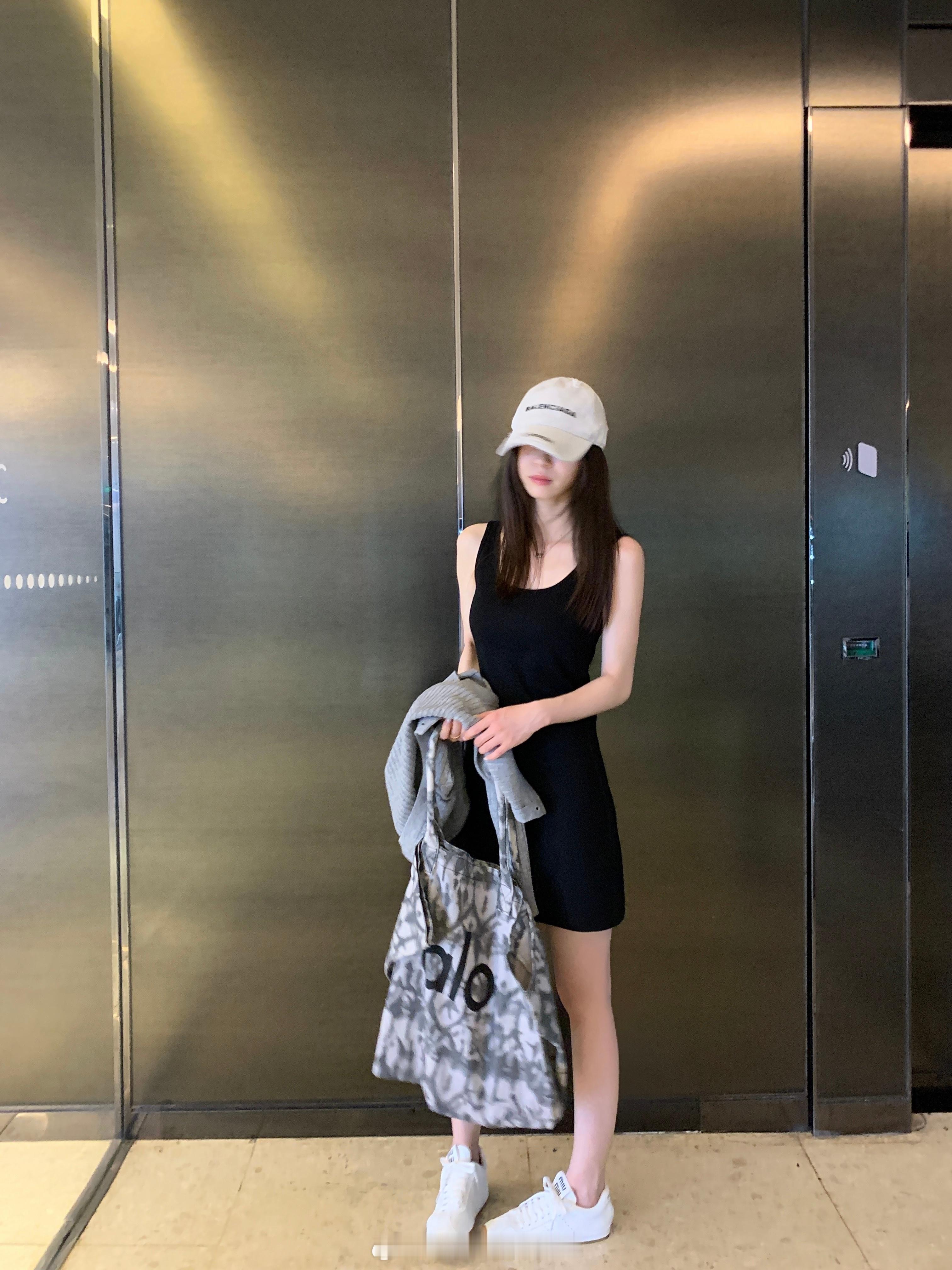 一会20:00上新哈🤞🏿 ​​​