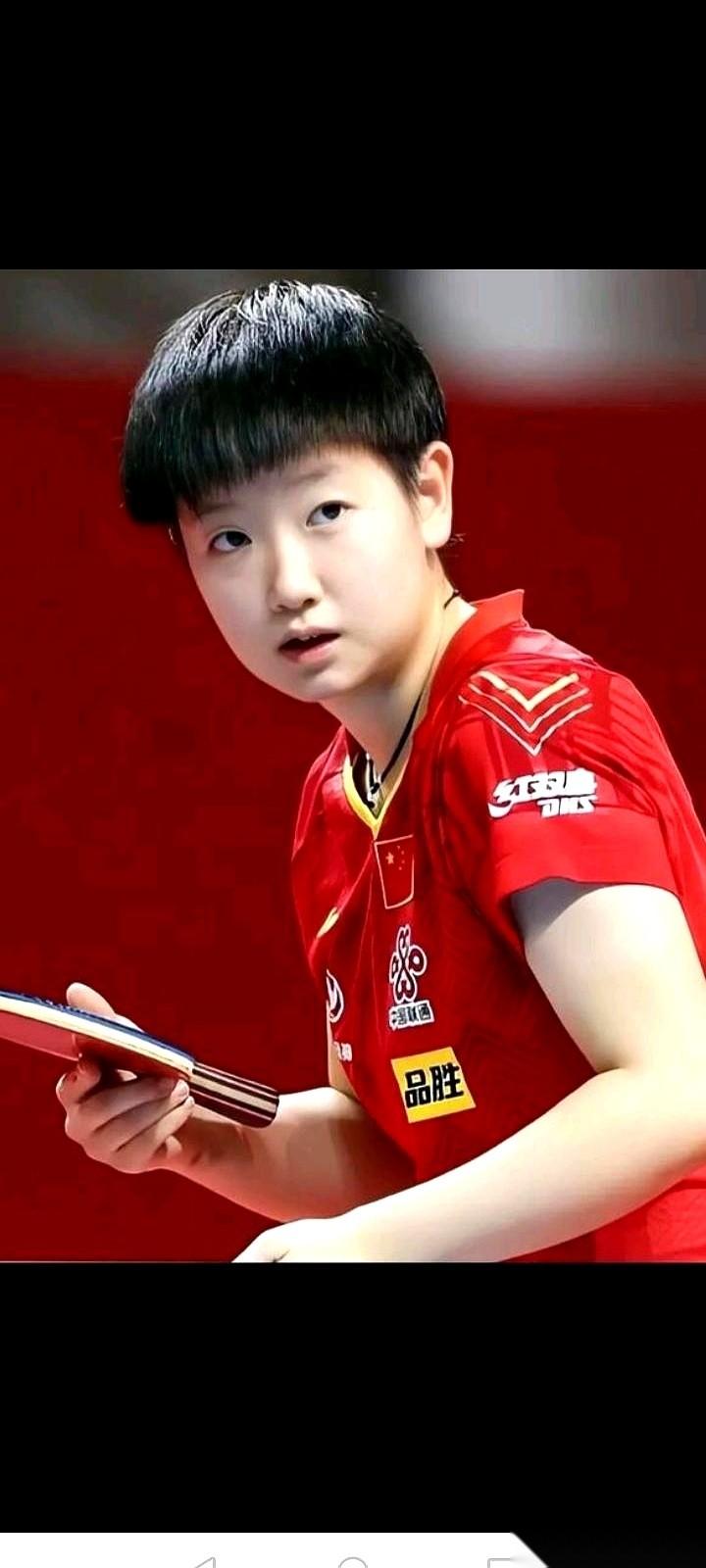 中午12点半，孙颖莎的四强赛，对手来了。
不是老熟人，不是传统强敌，而是一个从埃