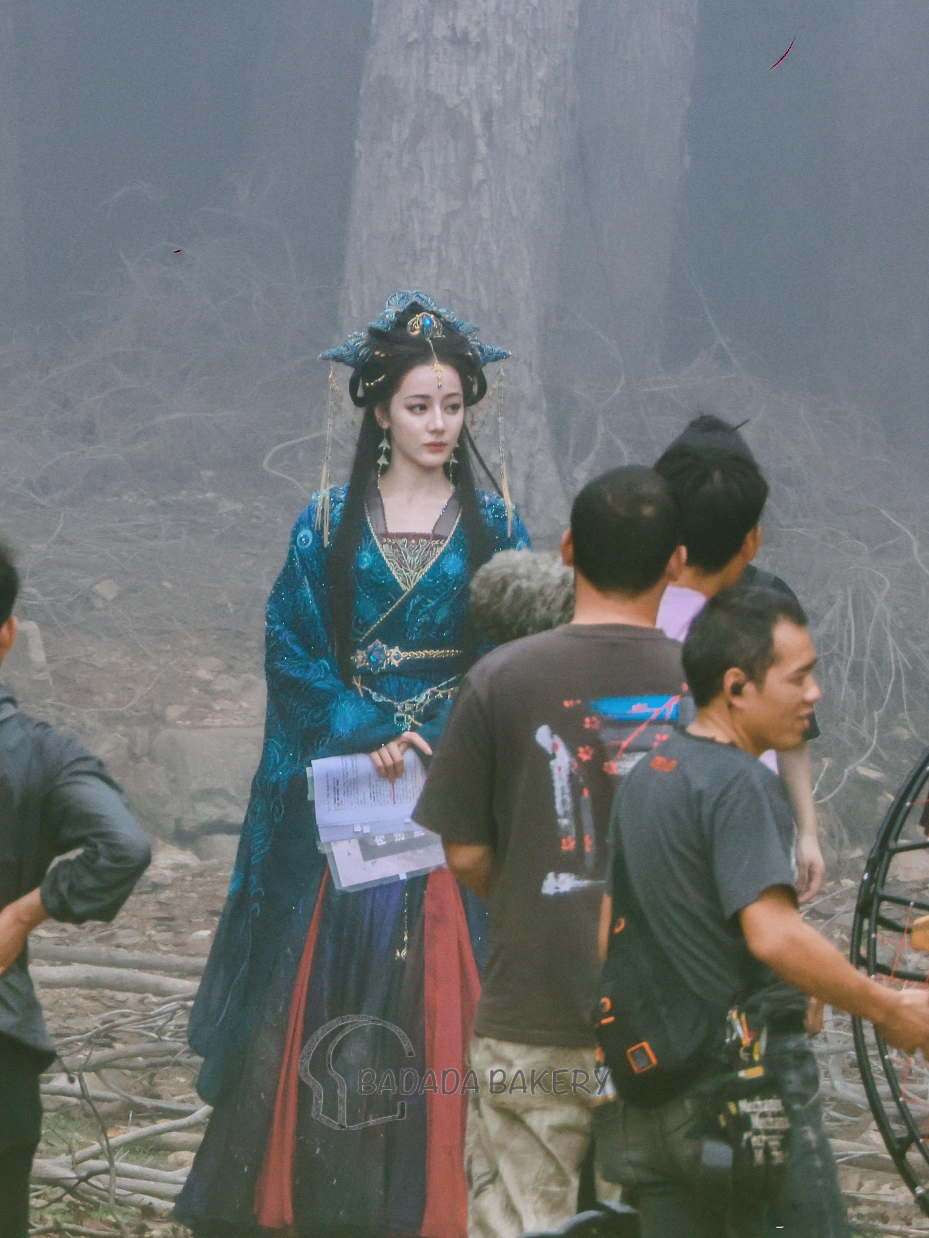 这衣服这头…我不会评了 ​​​