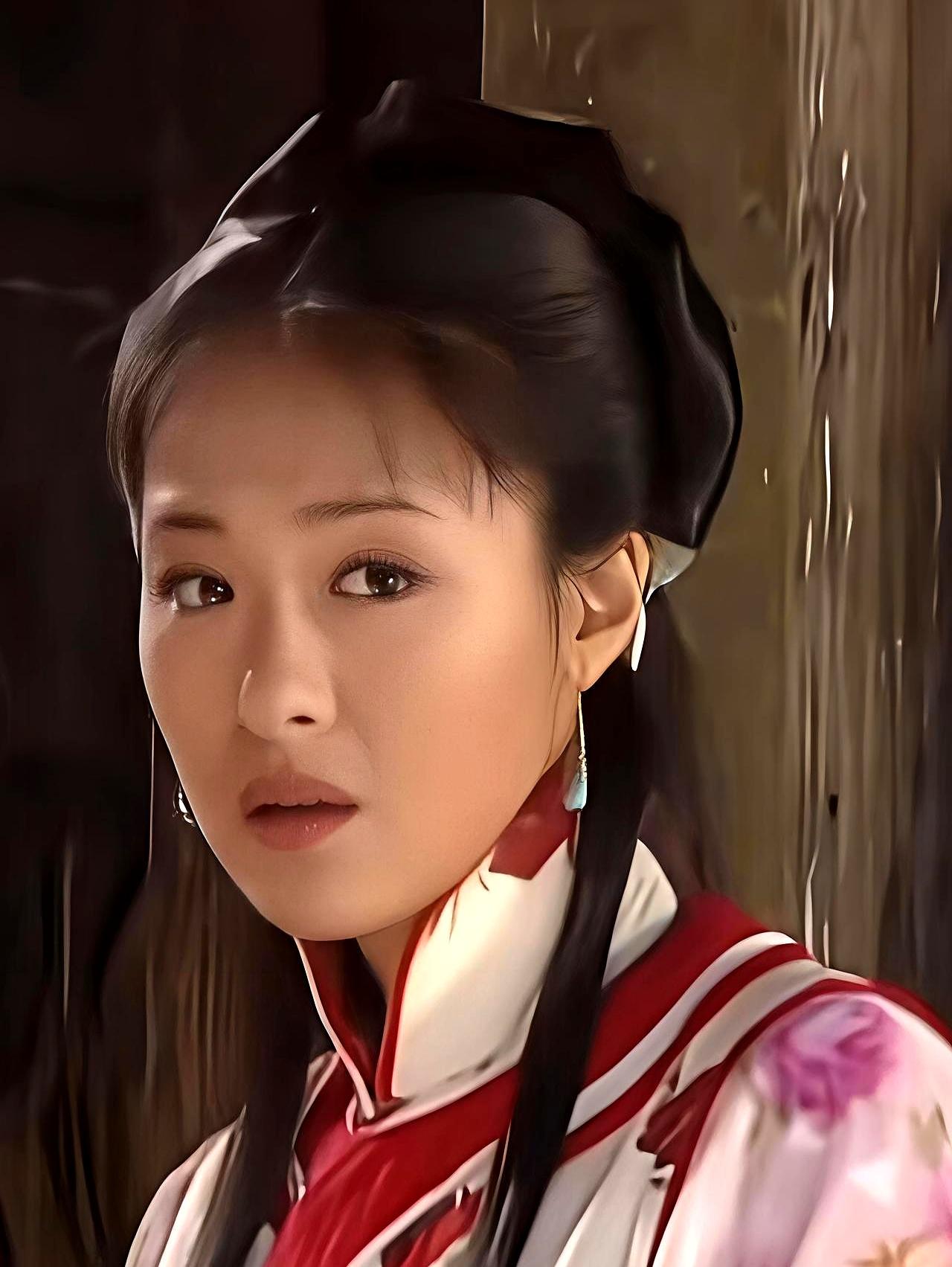 小时候看神医喜来乐，我天天盼着喜来乐休了胡素花。
你是不是也一样？那会觉得沈傲