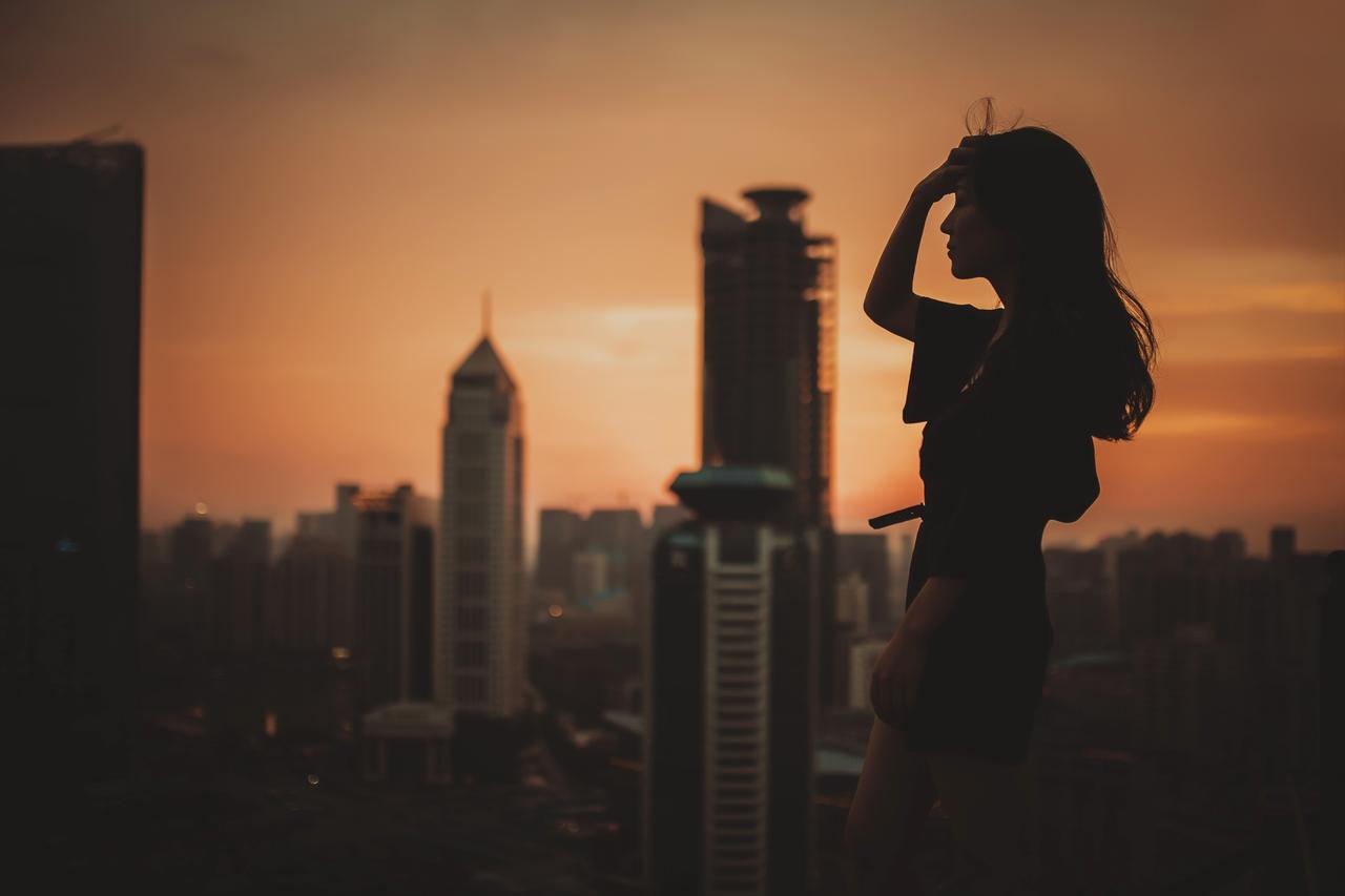 痛苦的妈妈，养不出幸福的孩子
 
今天我继续跟大家讲一个案例故事。

有一个粉丝