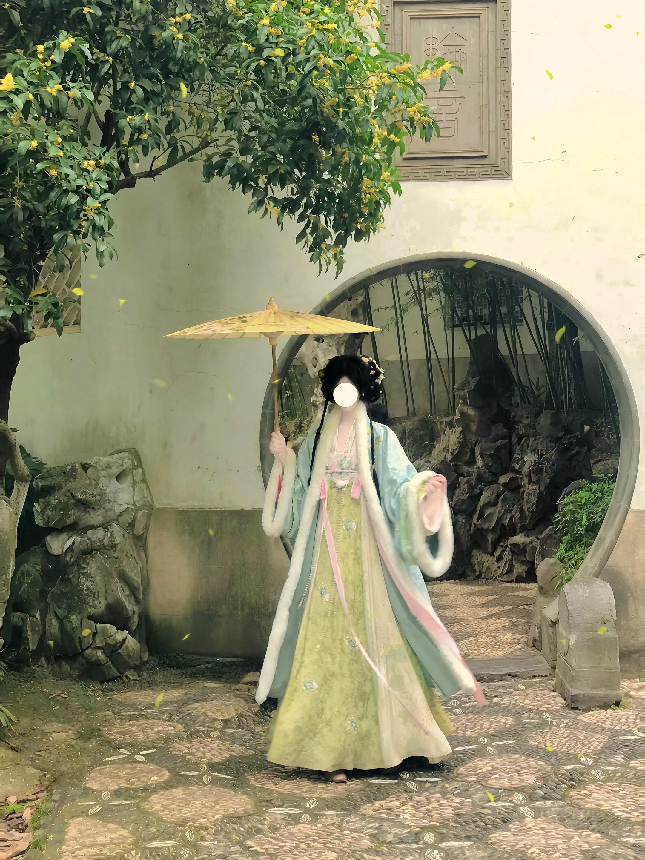 “人闲桂花落…”