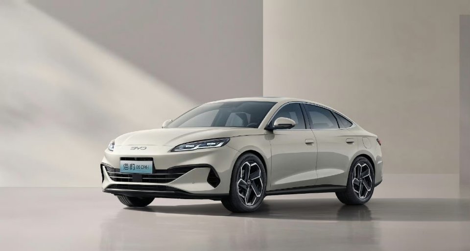 比亚迪DM5.0插混系统：引领混动新纪元昨天，比亚迪在全球范围内引爆了一项激动人