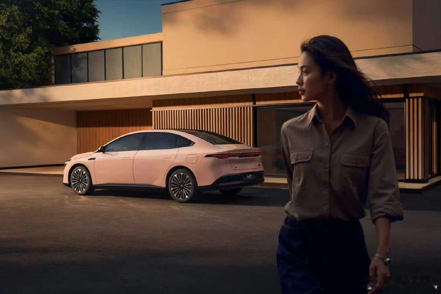 日产N7双节宠粉六重礼的确能够感受到了这款车子真的是做得非常的不错的呀，而且现在