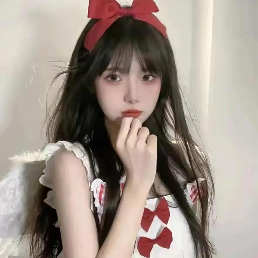 甜美天使造型，红色蝴蝶结与白色翅膀的搭配，梦幻又迷人！👼✨粉雾玫瑰蝴蝶结 紫色