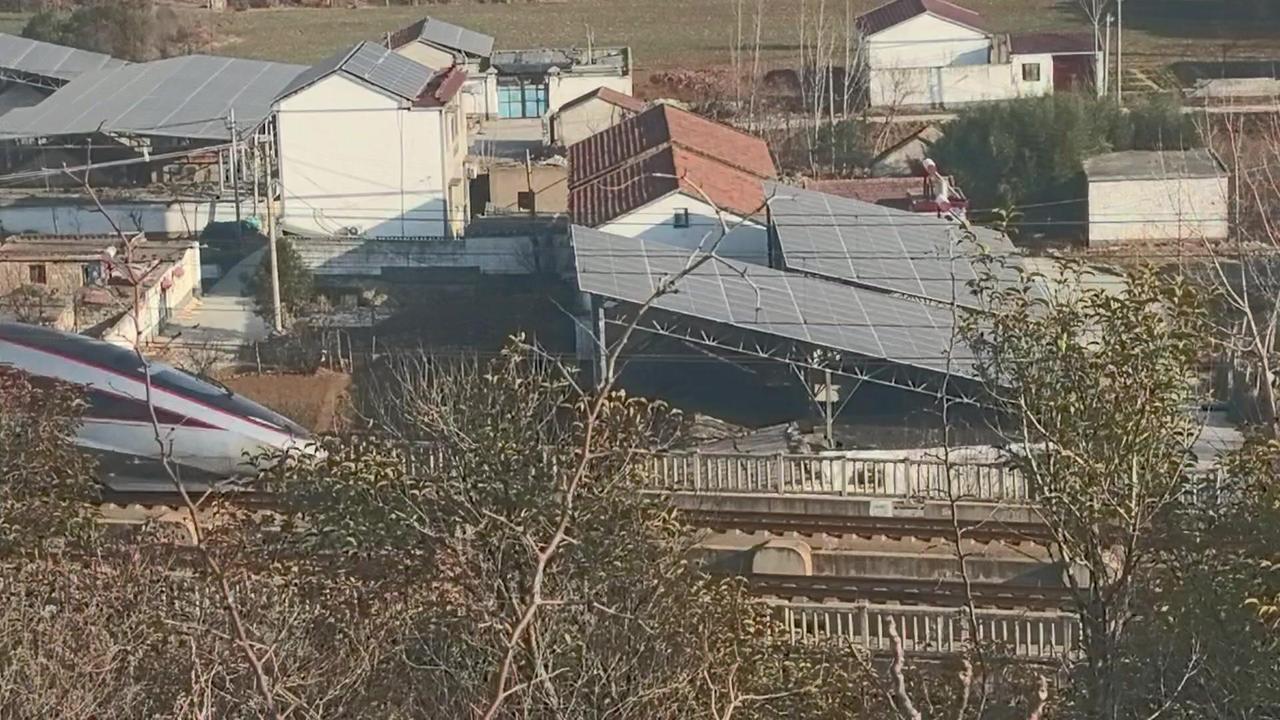 🚄同样穿徐州龙山隧道，复兴号和谐号速度竟差这么多！同一型号的和谐号行驶速度也有