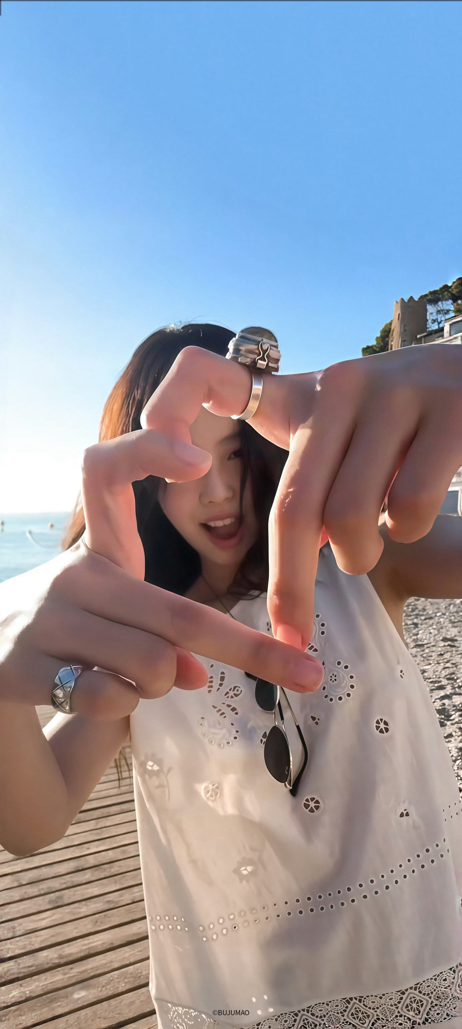 Jennie新歌AM全球空降第23喜欢金珍妮是一件很幸福的事 再次刷新K-POP