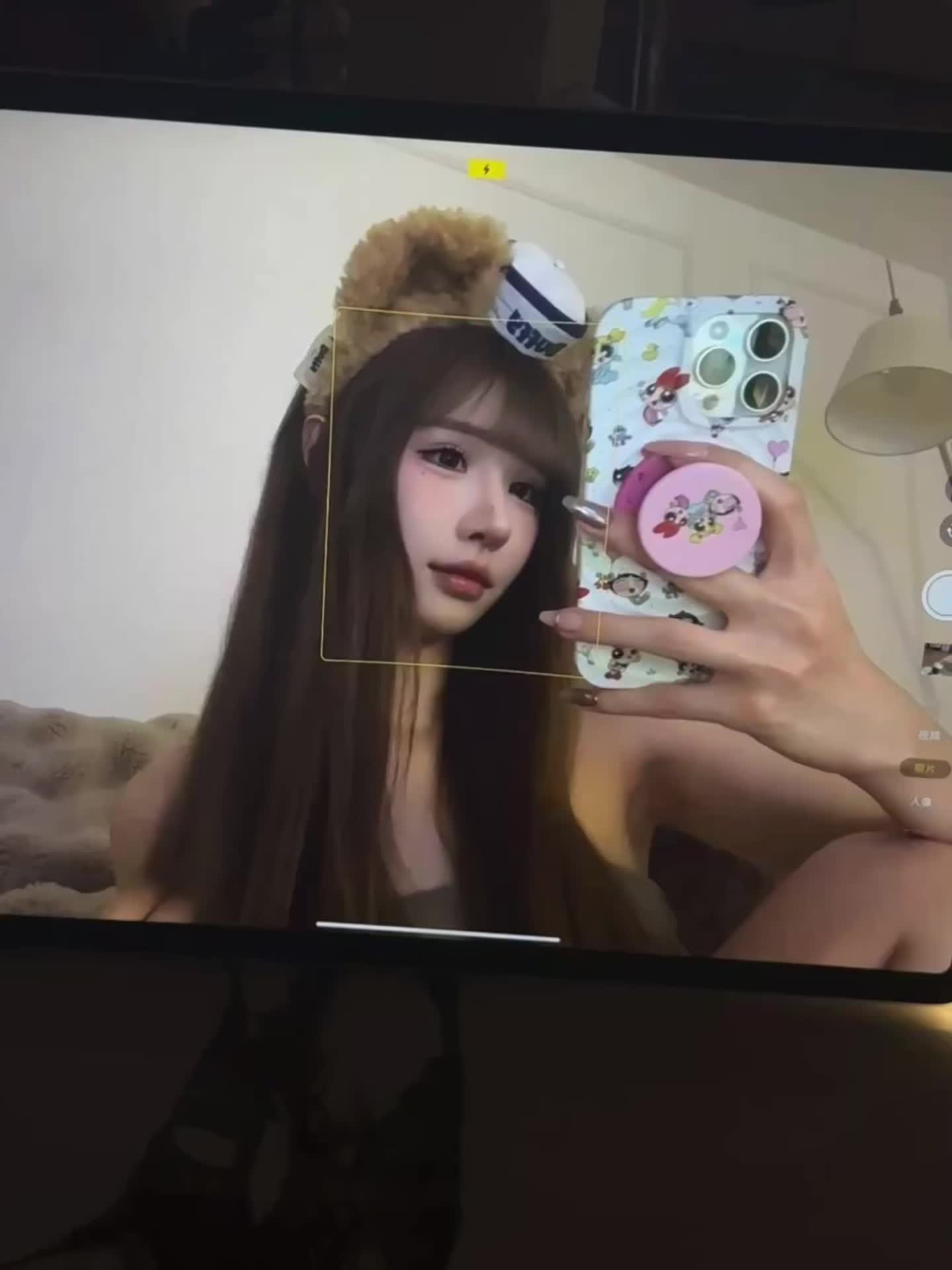 开心时小喇叭 不开心时小哑巴 ૮ ˃̵ ֊ ˂̵  ა