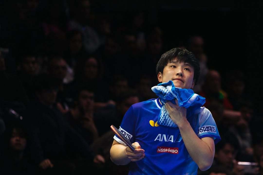 张本智和张本智和wtt香港总决赛2025 来自2025年WTT总冠军的一刻静谧时
