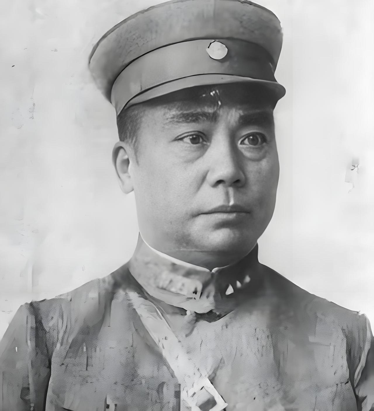 1948年3月，蒋介石派人给四川省主席邓锡侯送来一道命令：从四川征集十万石军粮和