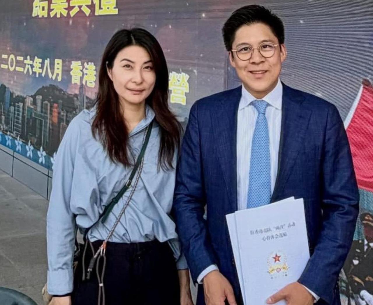 霍启刚，骄傲发文！这次估计要笑得合不拢嘴~
原因很简单，
不是他又升职了，也不是