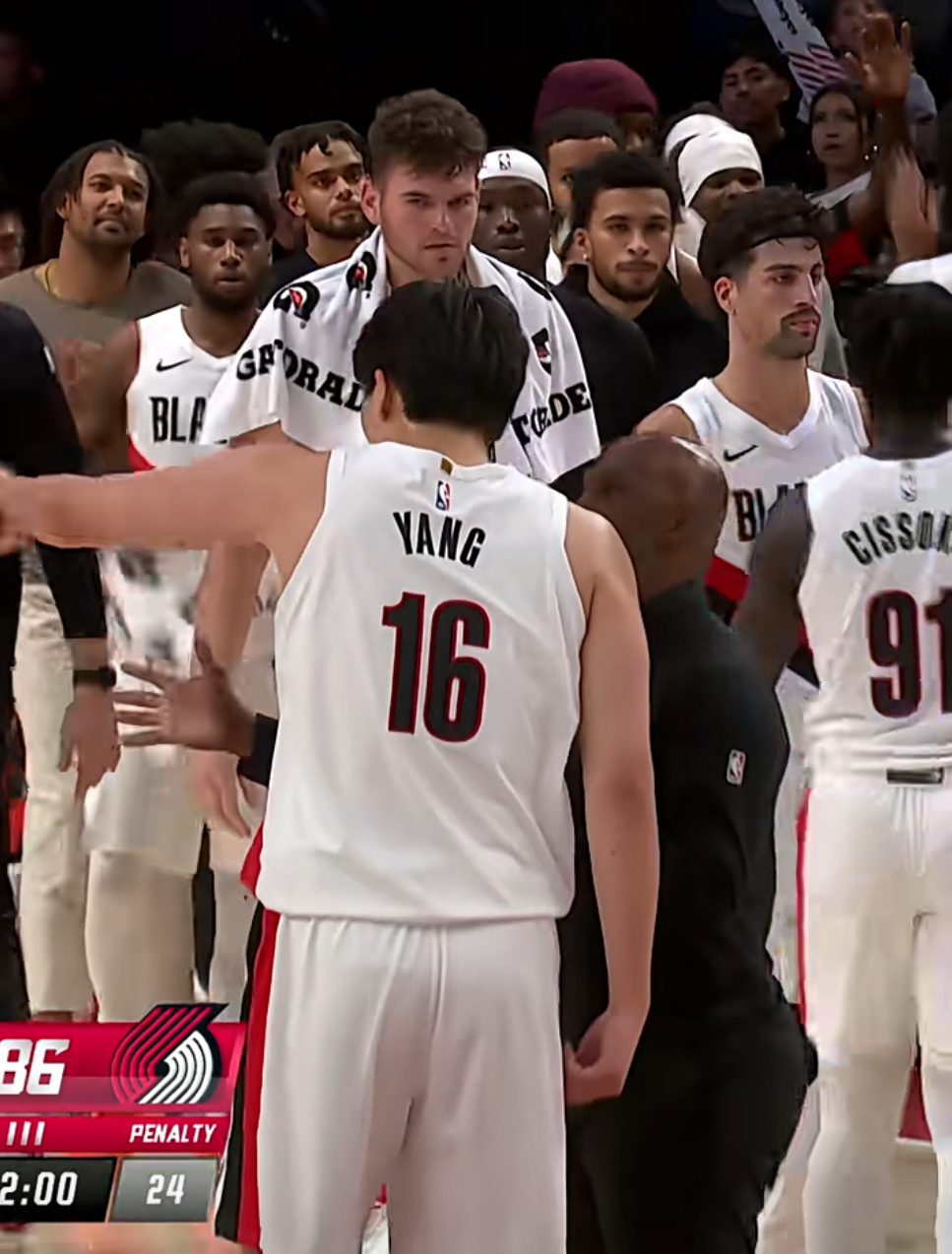 也是好事，在竞争中，双方都能逐渐进步!波特兰开拓者 ｜nba新赛季 ｜杨瀚森 ​