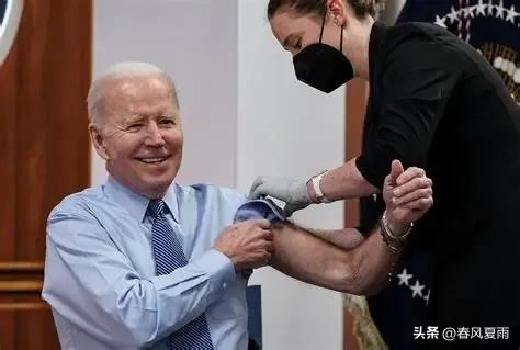 拜登用了4年，把美国从“病危”拉回“重症监护”；特朗普只用一年，直接拔管、再捅几