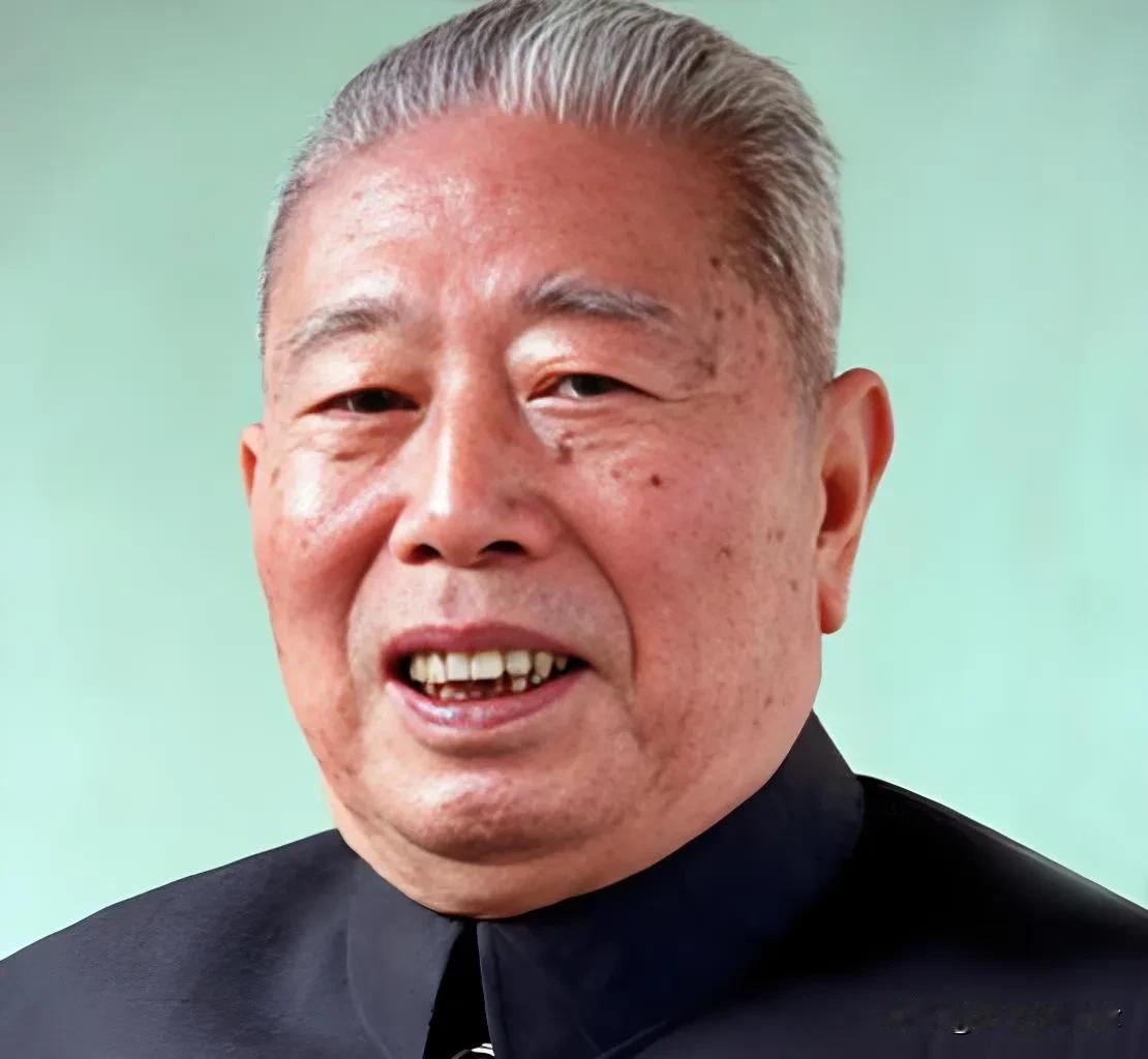 1956年，开国上将宋任穷主动降薪当副部长，毛主席：别搞地质，去搞原子弹
 
1