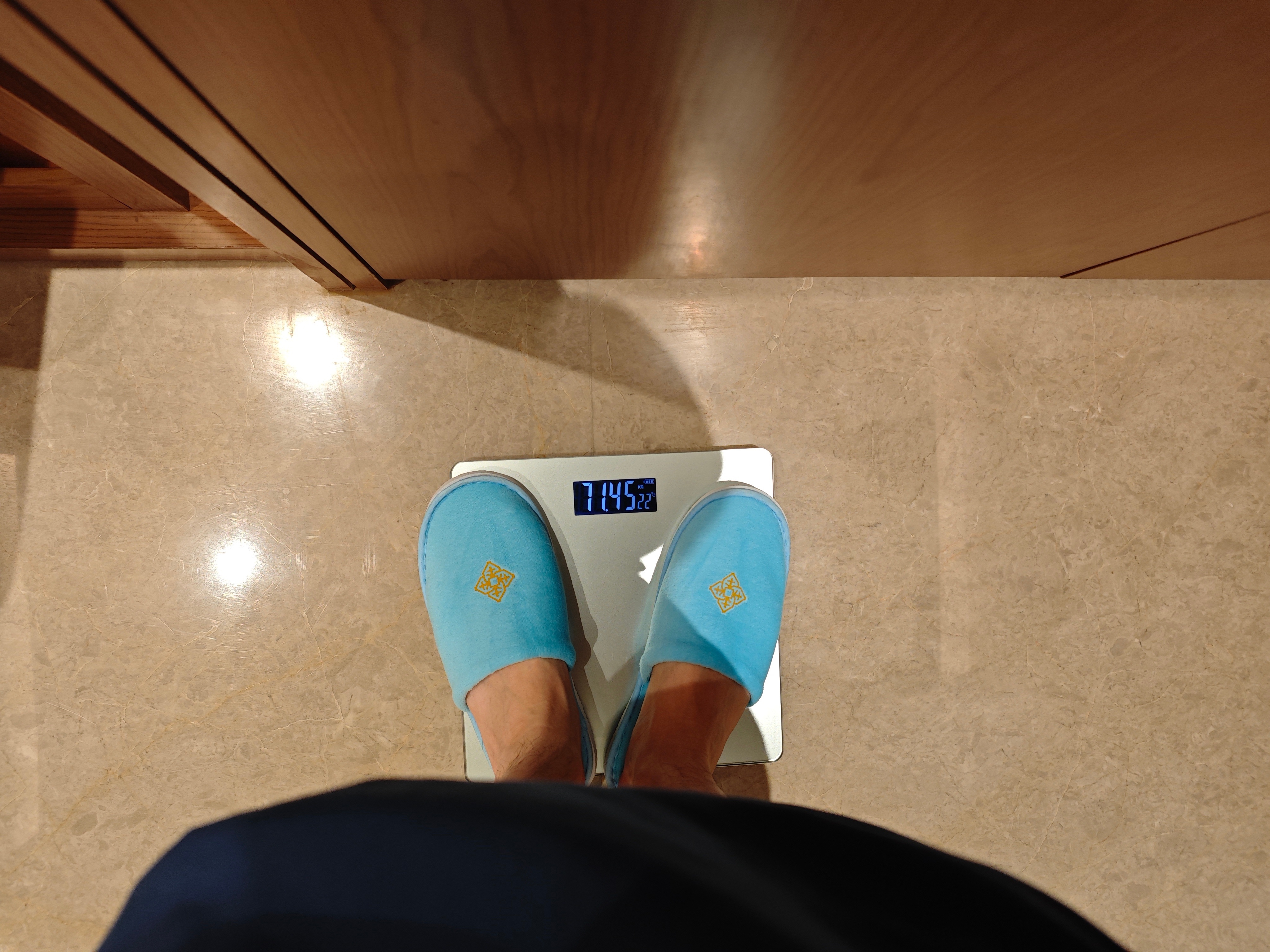 唉。。增肥太难了，几年时间了，一直是70kg左右，距离理想体重75kg或者80k