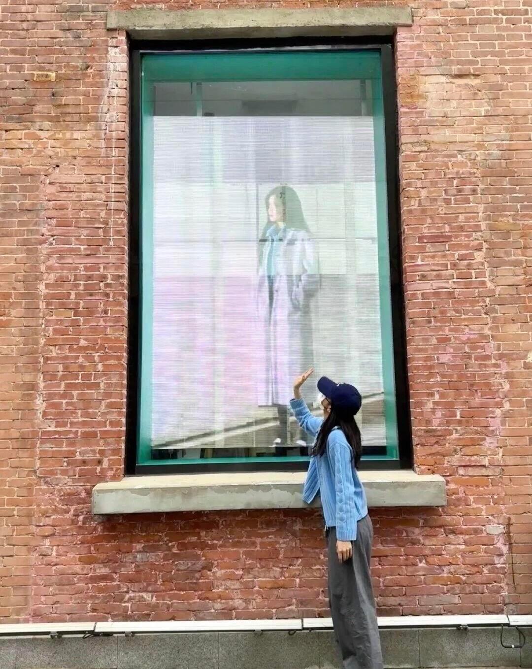 成功的女人背后是她自己（婧仪版）仪宝地广富人张婧仪地广富人