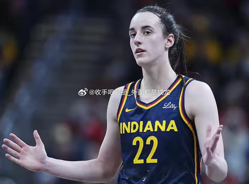 WNBA总裁杯，狂热113-91大胜节奏。本场比赛狂热核心克拉克发挥不错，拿到2