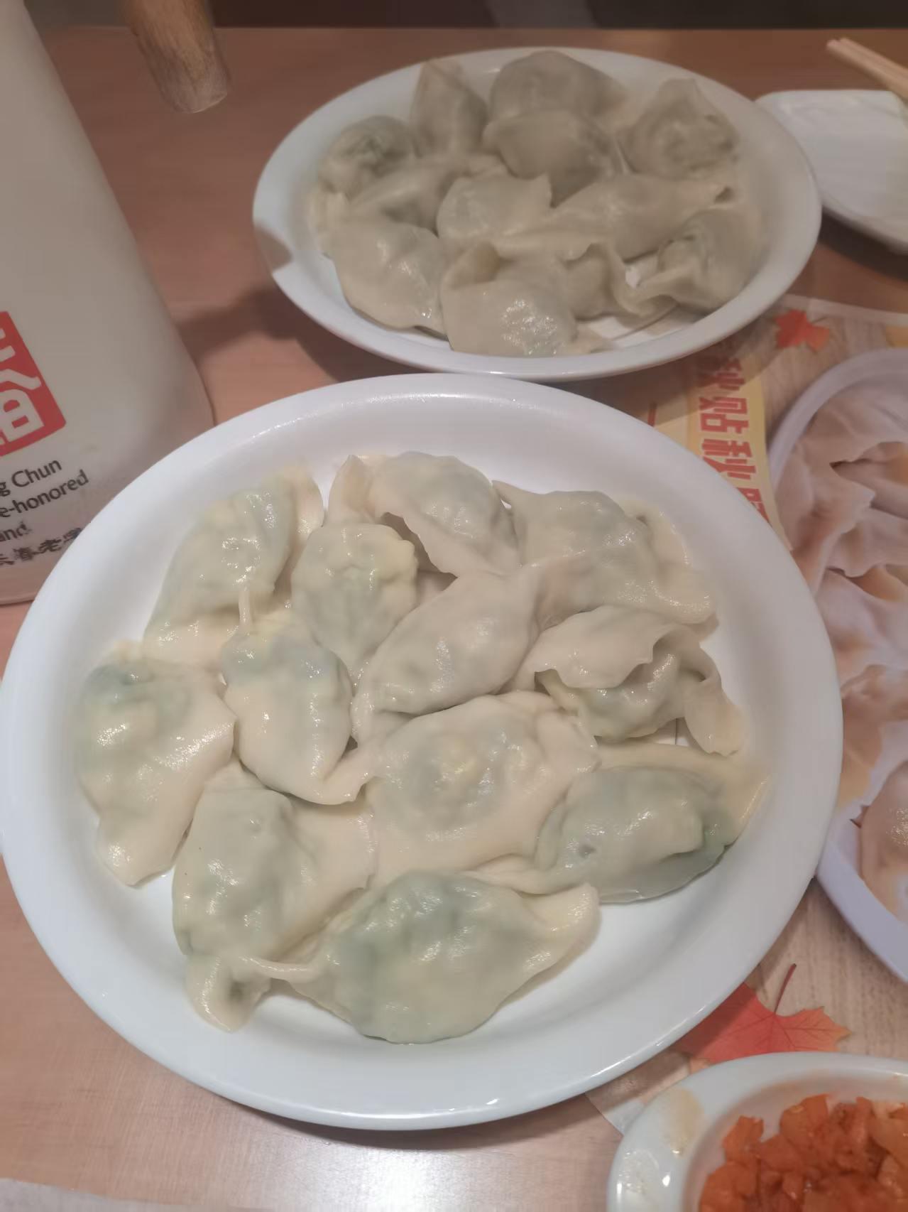 今天，因为一根电脑电源线坏了，赖着没去单位，整体写作 15000 多字。

我现