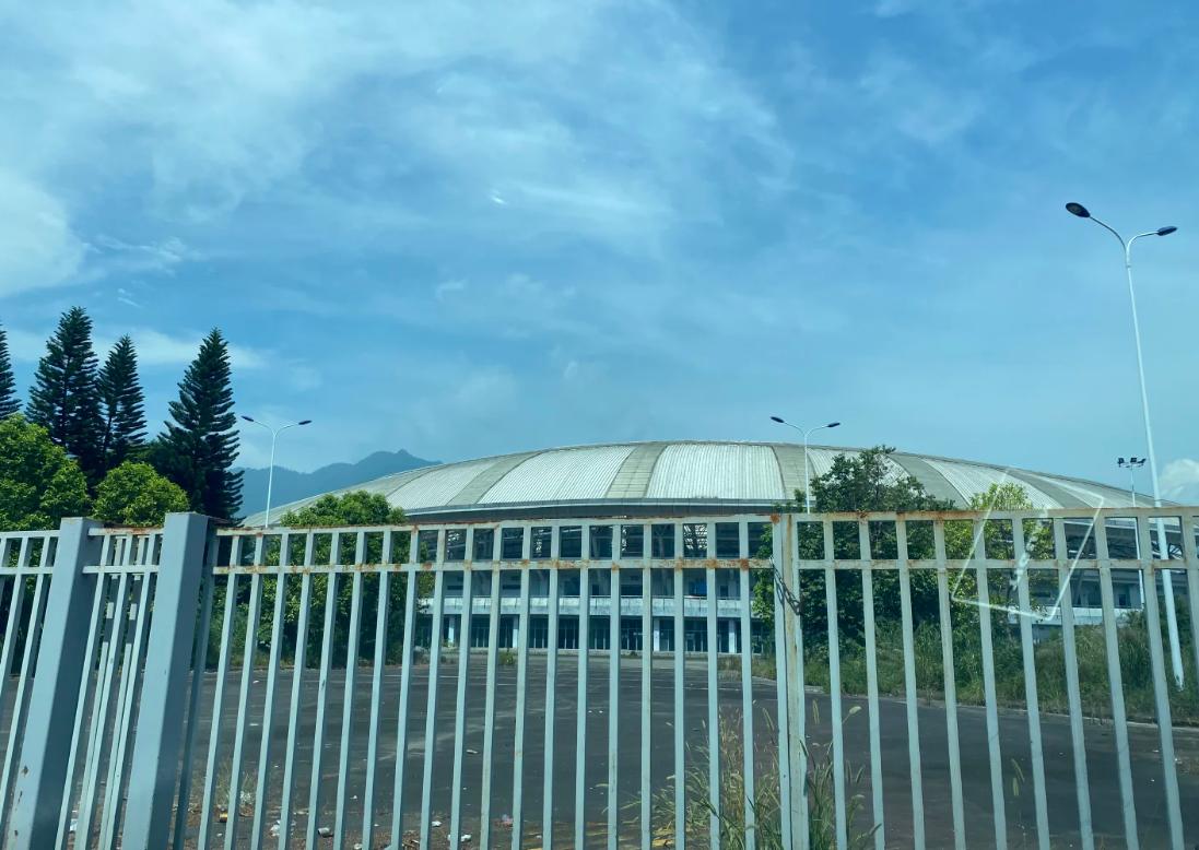 福州大学城片区重点项目推进会：推进福建师范大学体育中心盘活项目、联榕路道路工程、