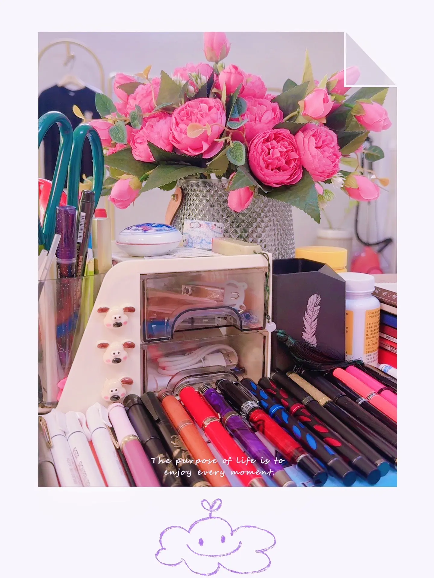 练字如修行，每一次笔墨的触碰，都是对美的雕琢；每一回专注的书写，都是心灵的沉淀。