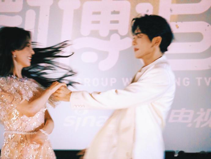 九门 我的评分：曾舜晞叫陈瑶瑶妹曾舜晞陈瑶民国宿命感九门刚看完霍仙姑反杀姨娘名场