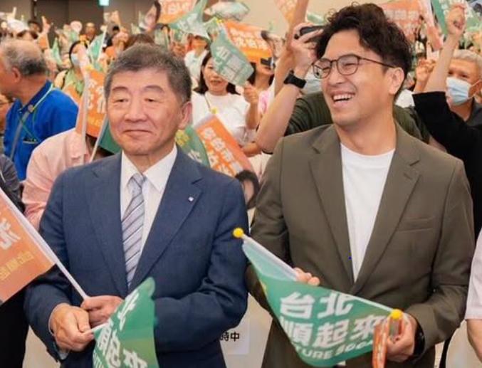 辅选沈伯洋，台湾地区行政机构“政务委员”陈时中“翻车”。陈时中喊“这次要选一个可