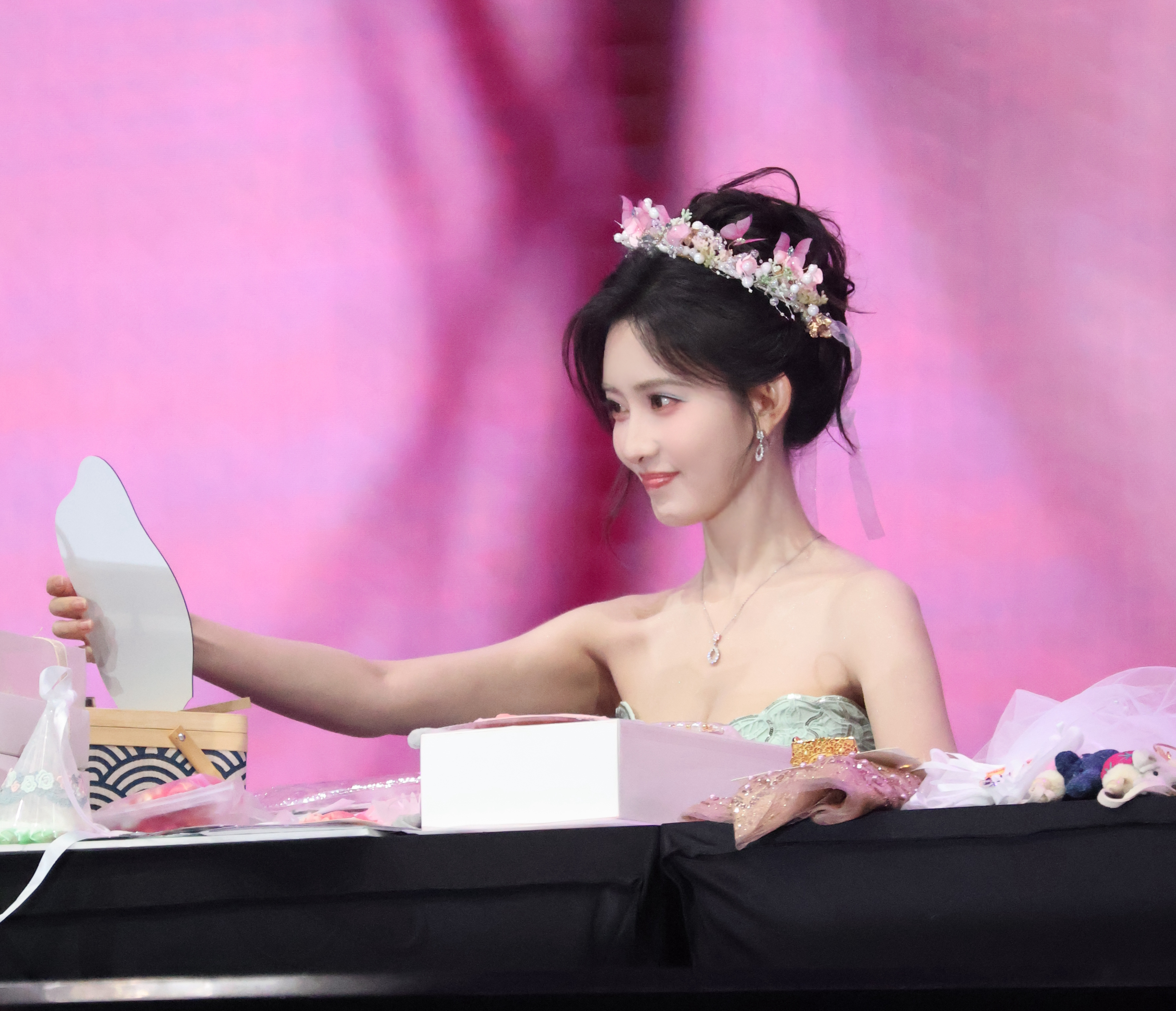 存档 严肃等婚纱神图 