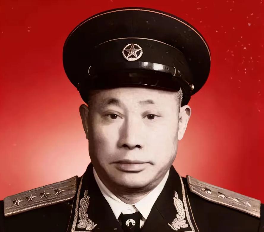 抗战期间，飞夺泸定桥的二十二勇士幸存者刘金山，被5个日本兵包围，就在奋力搏杀之际