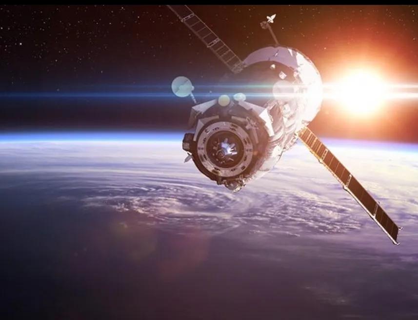 厉害了！
吉林一号惊艳亮相！
9月20日，正值正午，阳光热烈地洒向大地。就在这一