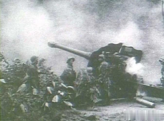 如果问河内炮兵那种武器在越南战争中无法取代，那么一定非M46式130毫米加农炮莫