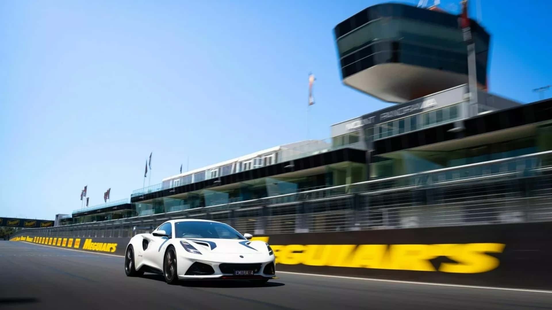 Lotus Emira Turbo Bathurst Edition (2026