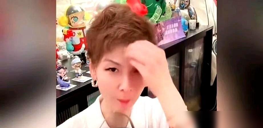 🔥这届网友的眼泪不值钱！汪小菲带娃回京的暖心画面直接戳中全民泪腺！春假期间，汪