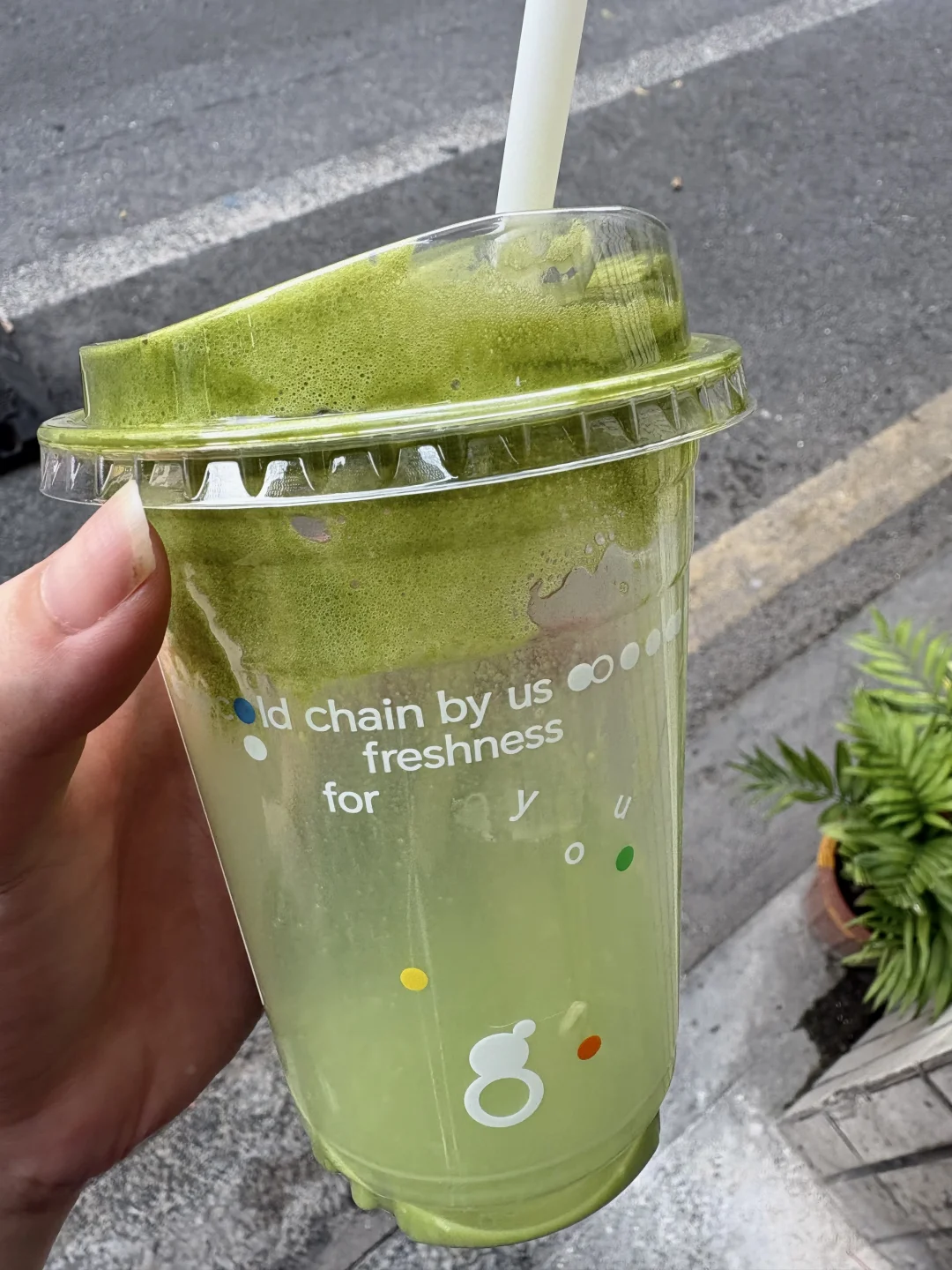 此女就这样被古茗的抹茶拿下🍵