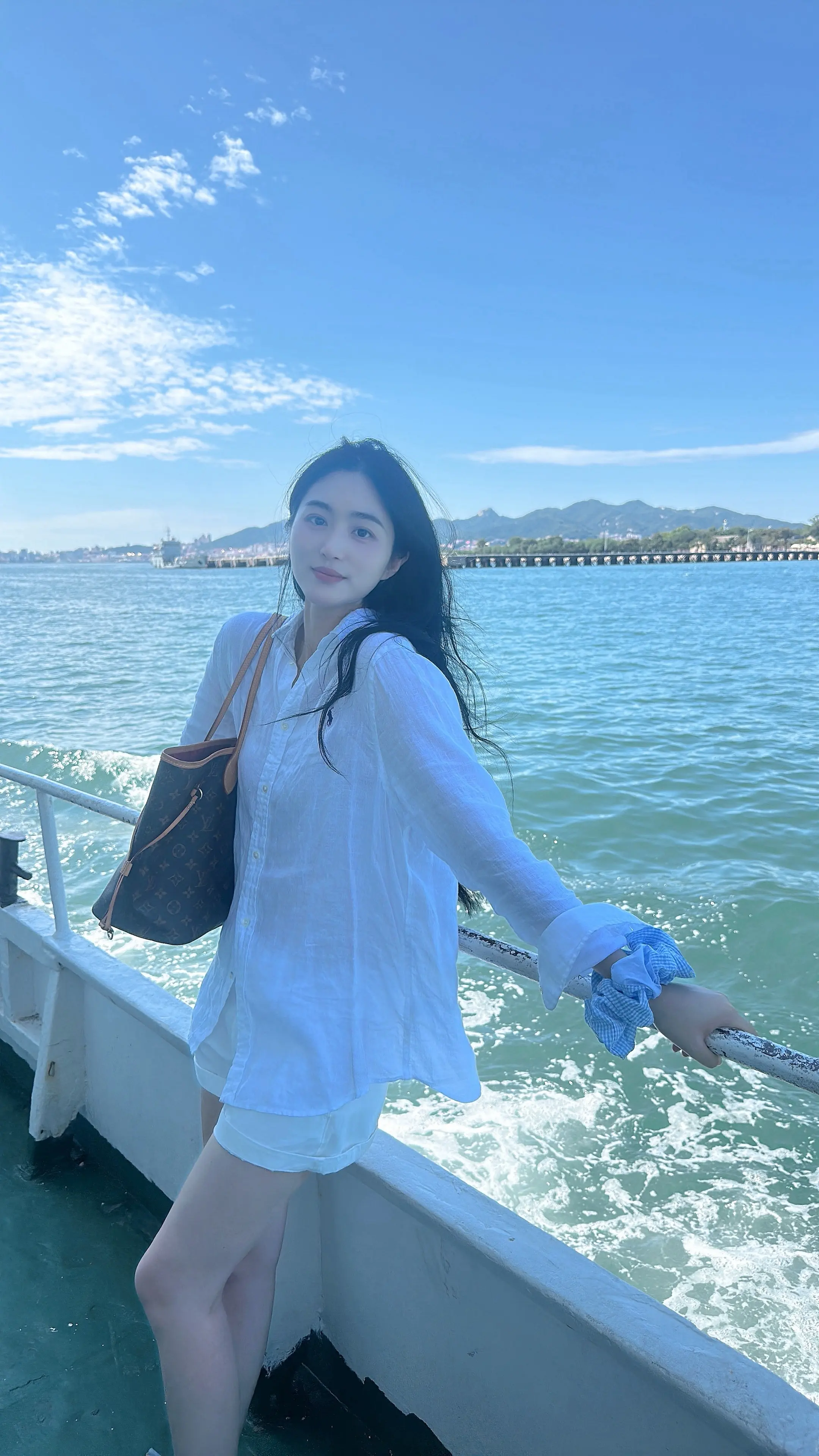 如果遗憾有重量我早该沉入海中