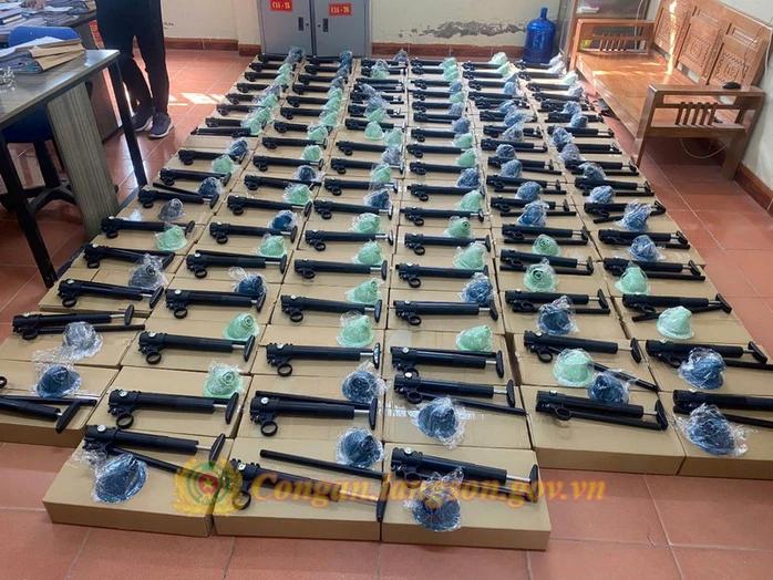 1月18日，越南谅山省警方消息称，该部队刚刚与新城口岸海关和边防部队协调，发现黄