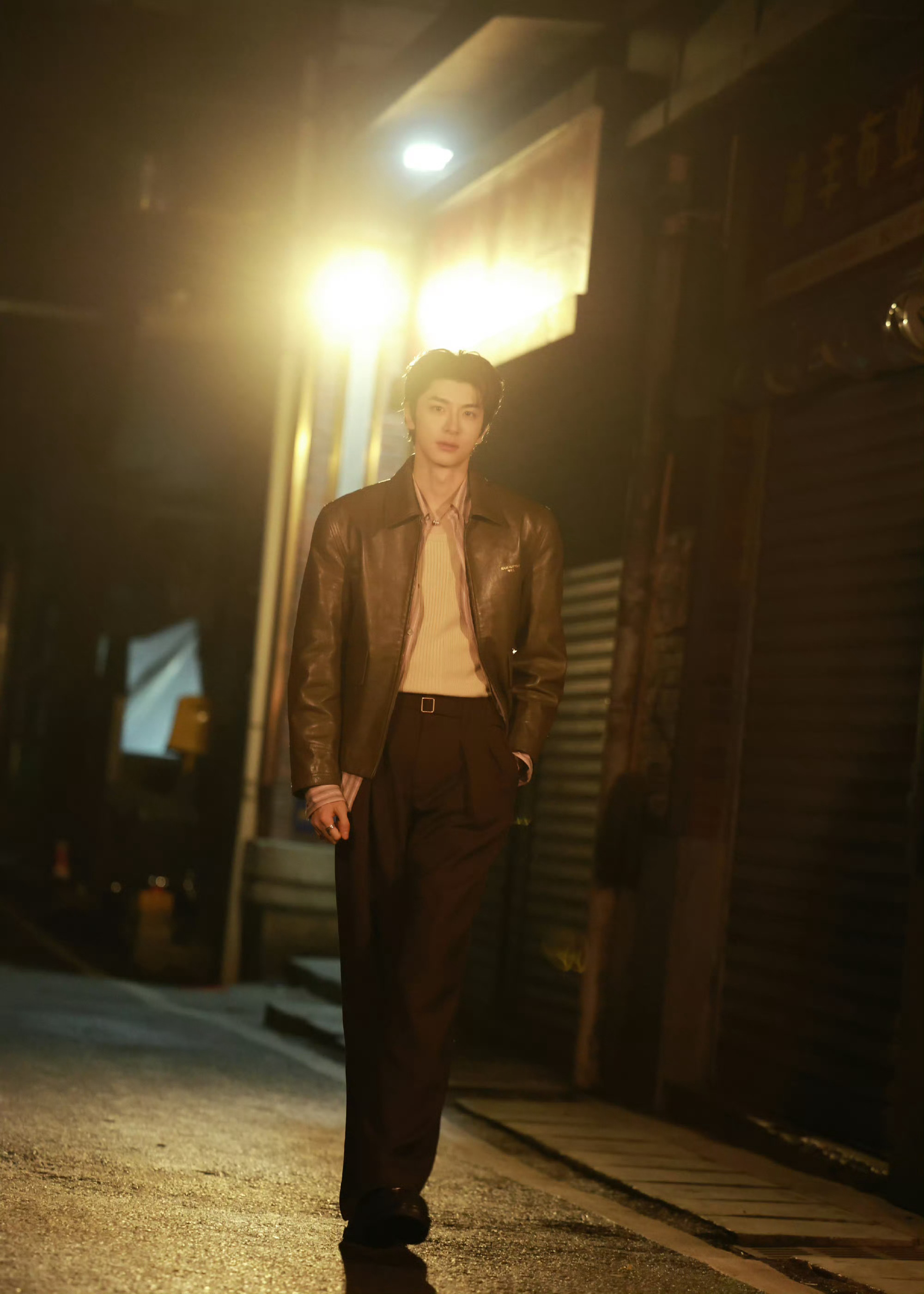 林一重庆的街头有了你，显得格外的温柔！！ 