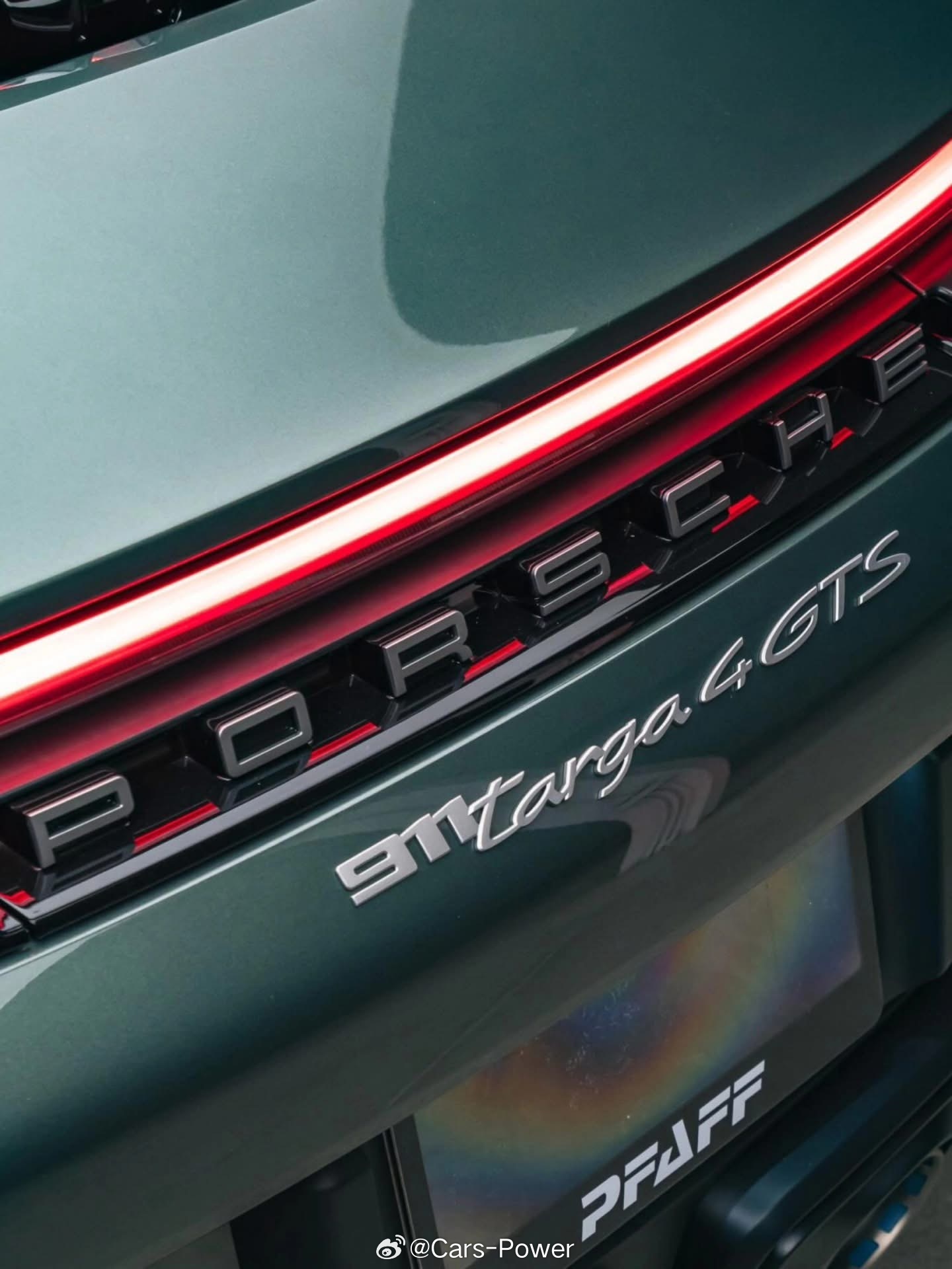 保时捷个性化定制PTS Jet Green Metallic金属漆无敌优雅992